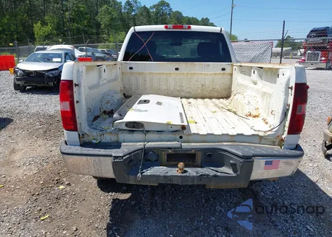 2010 Chevrolet Silverado 1500 Work Truck из США, поврежденный, VIN 1GCPCPEX1AZ190912